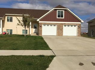 2804 15th Ave NW APT C, Minot, ND 58703