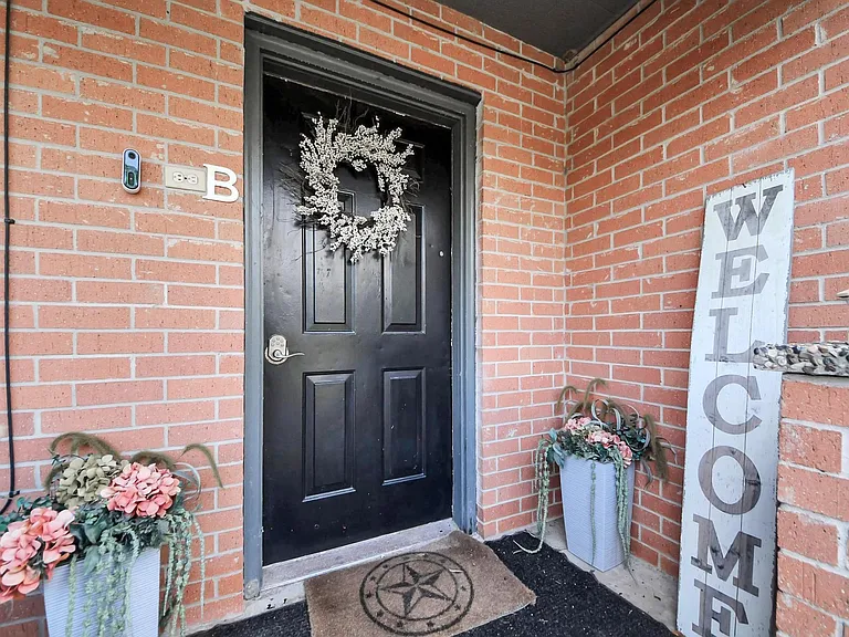 17018 Water Oak Dr #B — Photo 48
