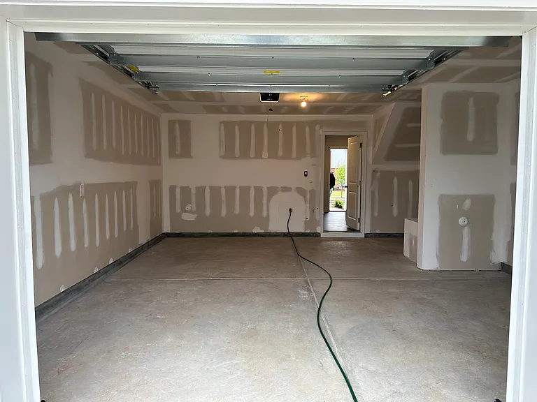 2517 Kasota Ln — Photo 7