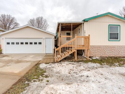1217 9th Ave SE, Mandan, ND, 58554