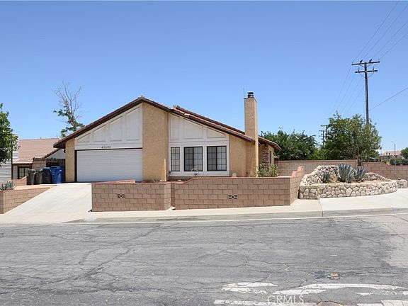 5th image of 43600 Santa Rosa Cir