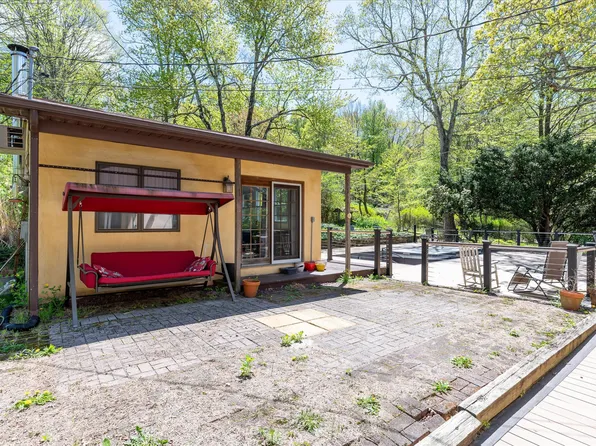 37 Mekeel St, Katonah, NY