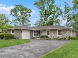 711 W Maude Ave, Arlington Heights, IL 60004