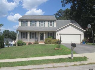 1719 Deer Ford Way, York, PA 17408