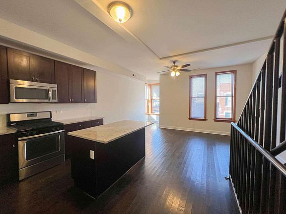 5th image of 939 W Armitage Ave #B