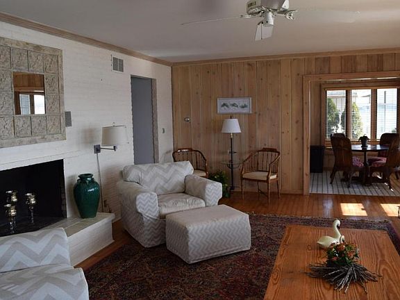 4th image of 22029 Forest Hall Ave