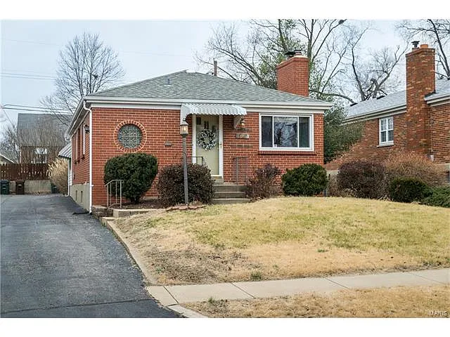 5027 Danbury Ave photo 1