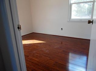 1342 Bresee St, Charleston, SC 29412