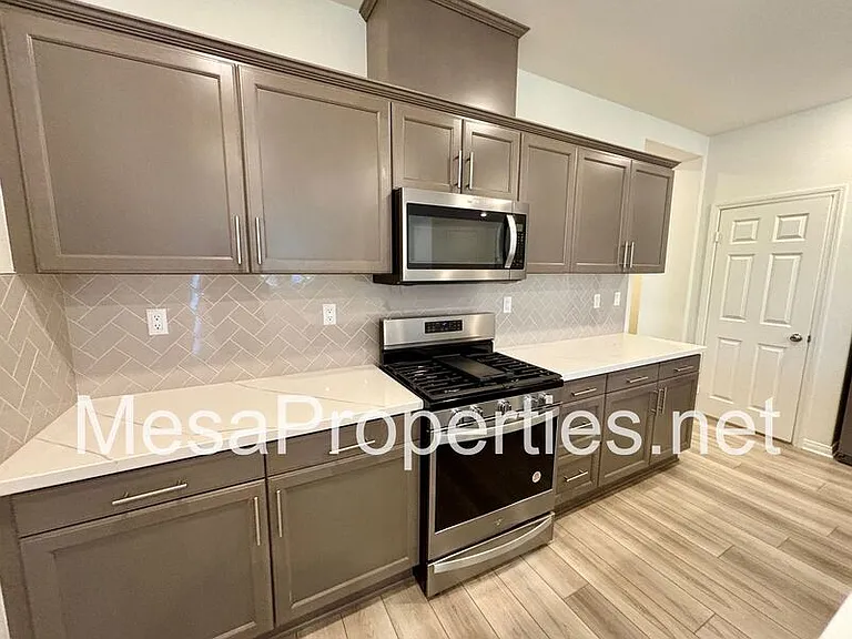 1702 Almond Tree Pl — Photo 7