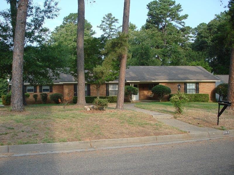 1st image of 2301 Oliver Ave