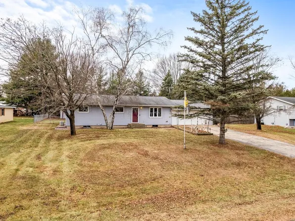 N6327 Hillcrest Road, Pardeeville, WI 53954