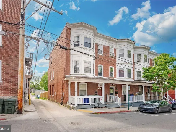 422 N Locust St, Hagerstown, MD 21740