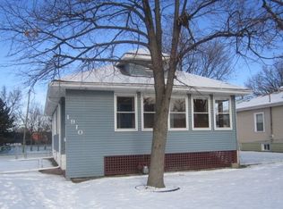 1910 Cedar Rd, Homewood, IL 60430