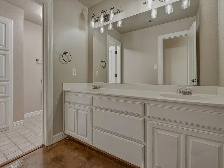 1801 Callender Hill Rd — Photo 18