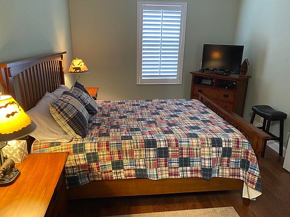 4th image of 55 Tall Oaks Cir