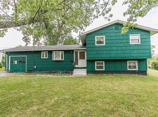 673 Bailey Rd, West Henrietta, NY 14586