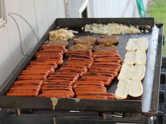 Grill, BBQ, & 2 Kitchens 