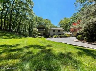 15 Treadwell Ct, Weston, CT 06883