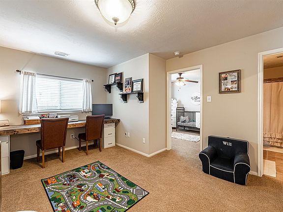 4th image of 15115 Olmstead Park Dr