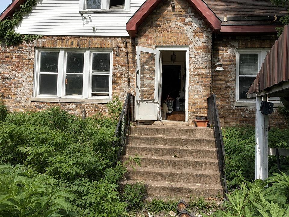 1st image of 2511 W 1120th St N