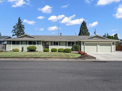 2184 Loch Dr, Springfield, OR, 97477