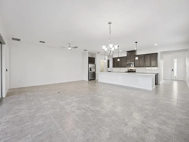 5013 E Fountainwood Dr — Photo 7