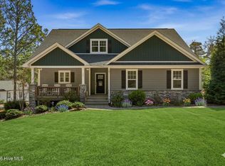121 Longleaf Drive, West End, NC 27376