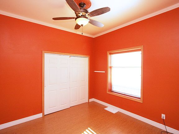 5th image of 4011 N King St
