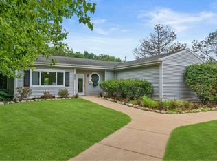 Parchment Pointe Townhomes, Kalamazoo, MI 49004