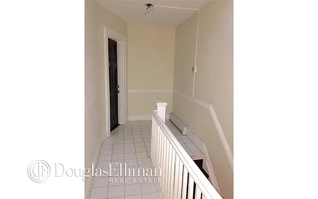 Rented by Douglas Elliman | media 29