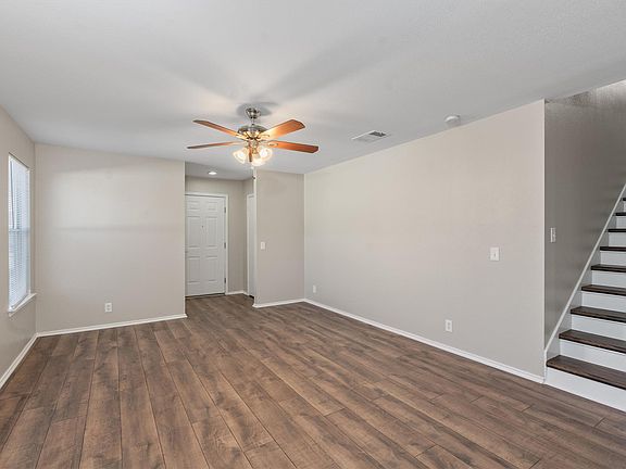 5th image of 403 Lakemont Dr