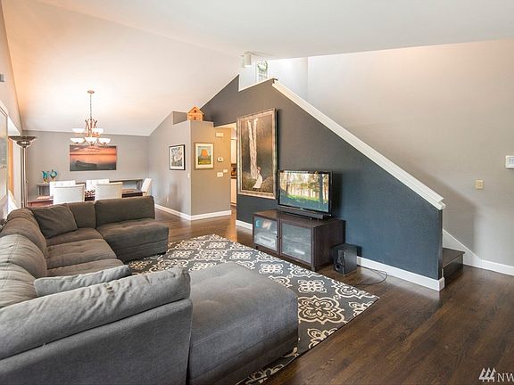4th image of 5518 Lakeland Hills Way SE