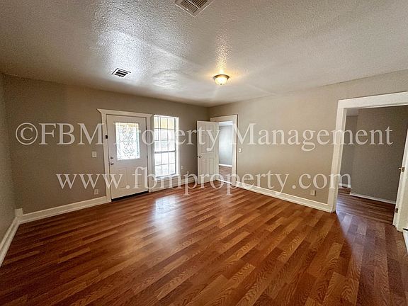 5th image of 102 W Denton St #B