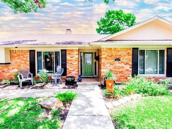 2813 Quail Ridge Dr, Carrollton, TX 75006