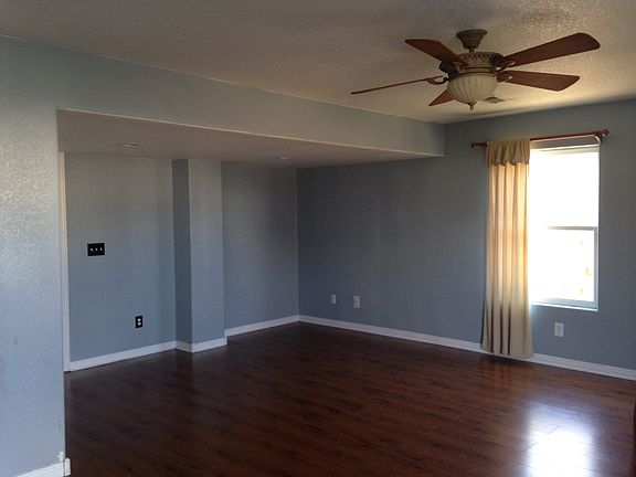 2nd image of 118 24th Ave