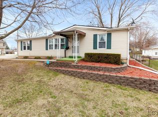 807 Hoch Ave, Adrian, MI 49221