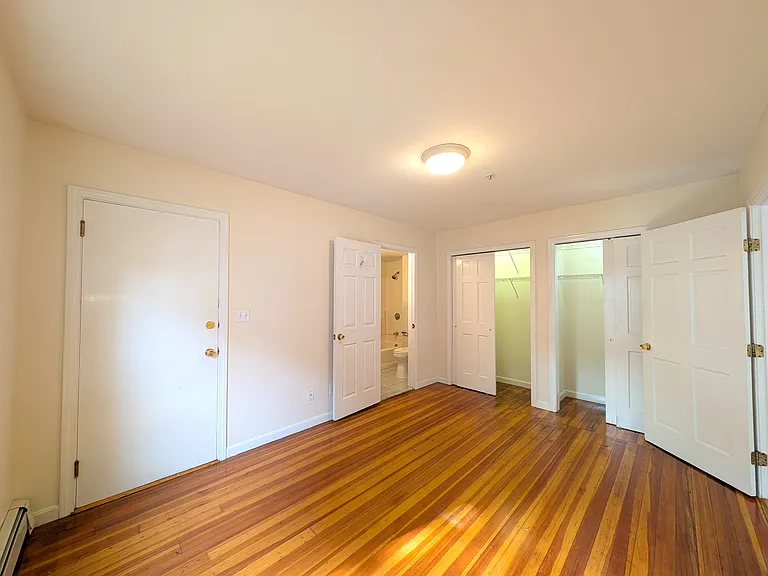 5 Locke St #22 — Photo 11