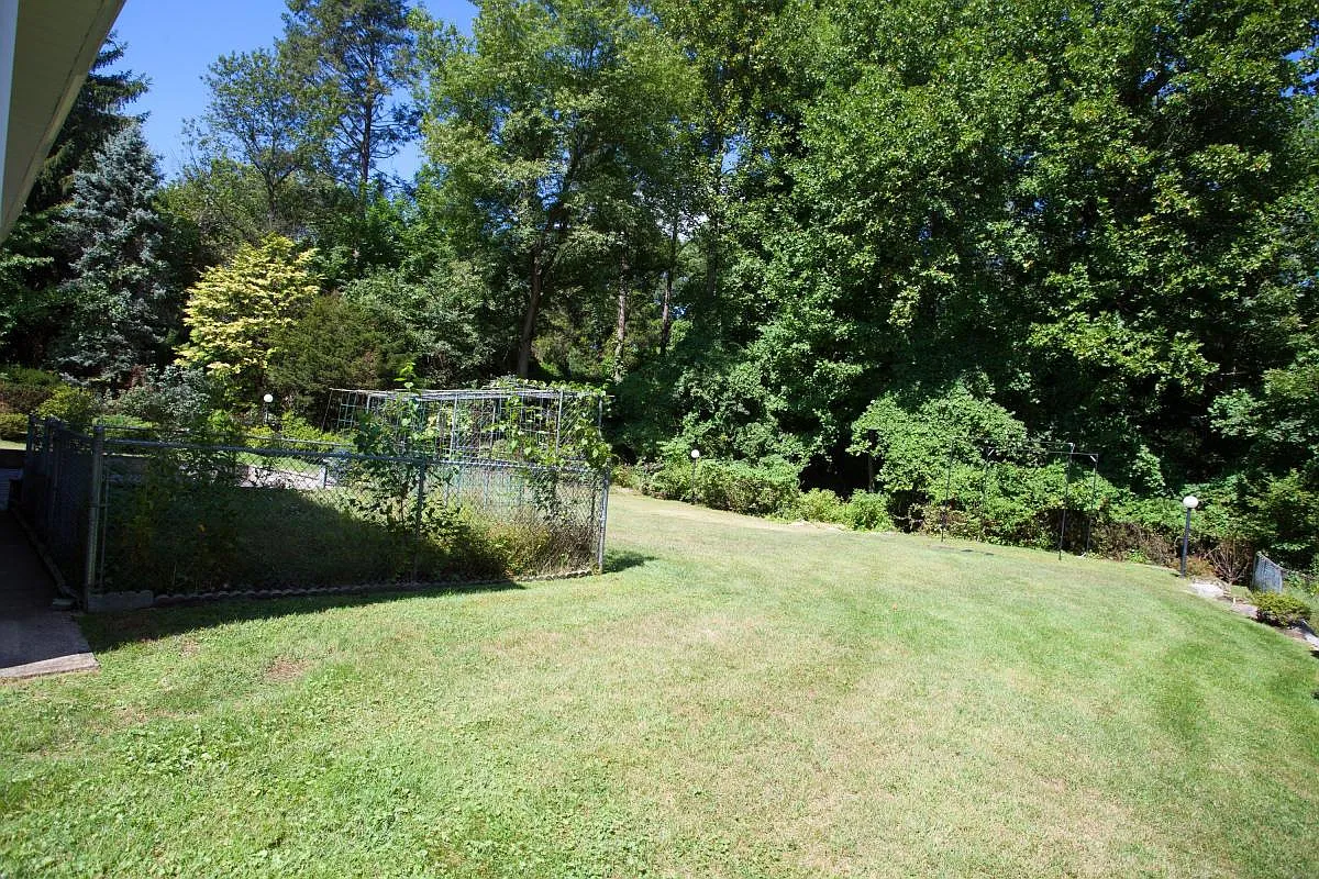 4 bed, 1738 sqft, $6,500 — Photo 4