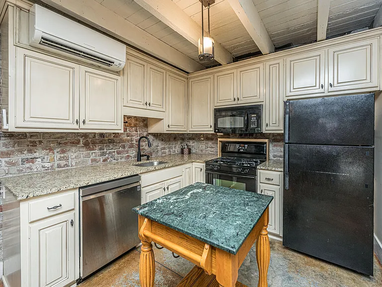 169 Rutledge Ave #C — Photo 8