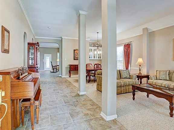 4th image of 13027 Forester Canyon Ln