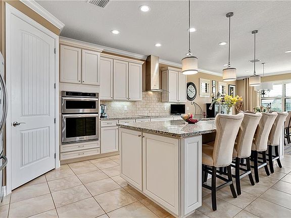 2nd image of 5410 Antigua Cir