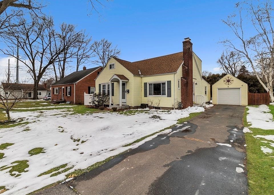 576 Kings Hwy, West Springfield, MA 01089 Zillow