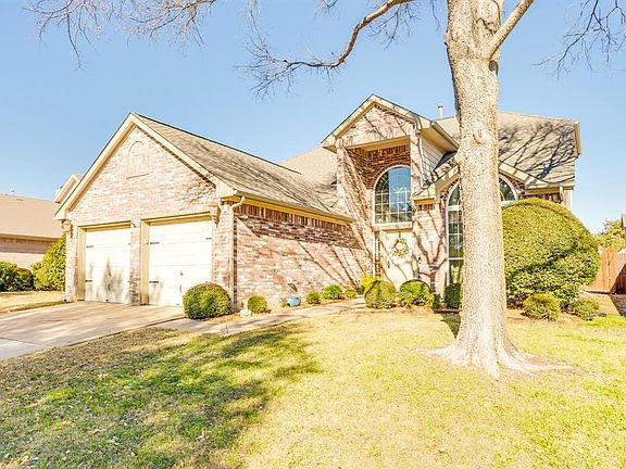 3rd image of 4909 Great Divide Dr