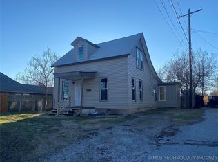 212 N Adams St, Sapulpa, OK 74066