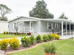 37636 Neukom Ave, Zephyrhills, FL 33541