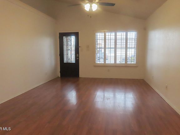 5th image of 3493 Yellow Rose St