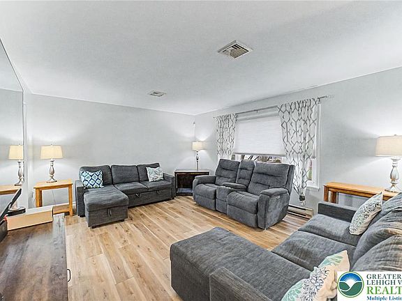 2nd image of 2384 James Dr