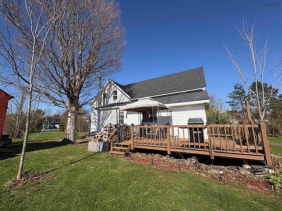 2nd image of 854 Marshdale Rd