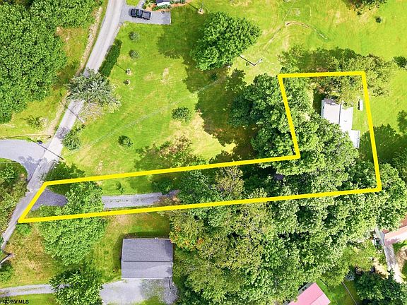 4th image of 184 Warm Hollow Rd