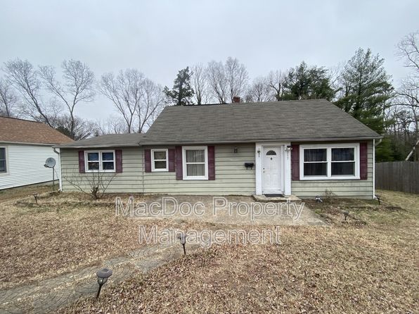 217 Hillcrest Dr